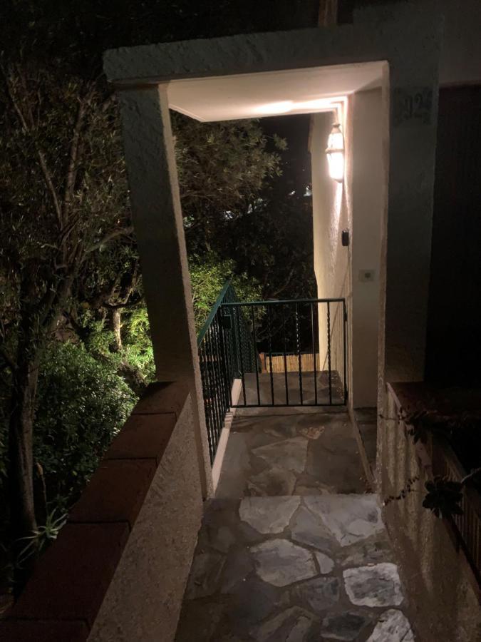 Les Chenes-Lieges D'Ambeille Apartment Collioure Exterior photo